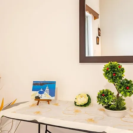 Seaside Family Haven - Avia's Spacious Getaway Avía
