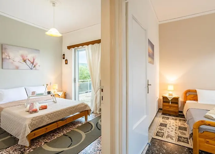 Appartement Seaside Family Haven - Avia's Spacious Getaway