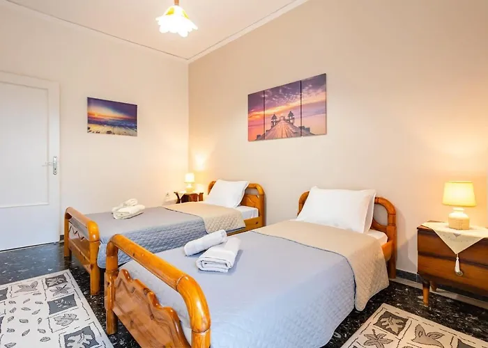 公寓 Seaside Family Haven - Avia's Spacious Getaway *